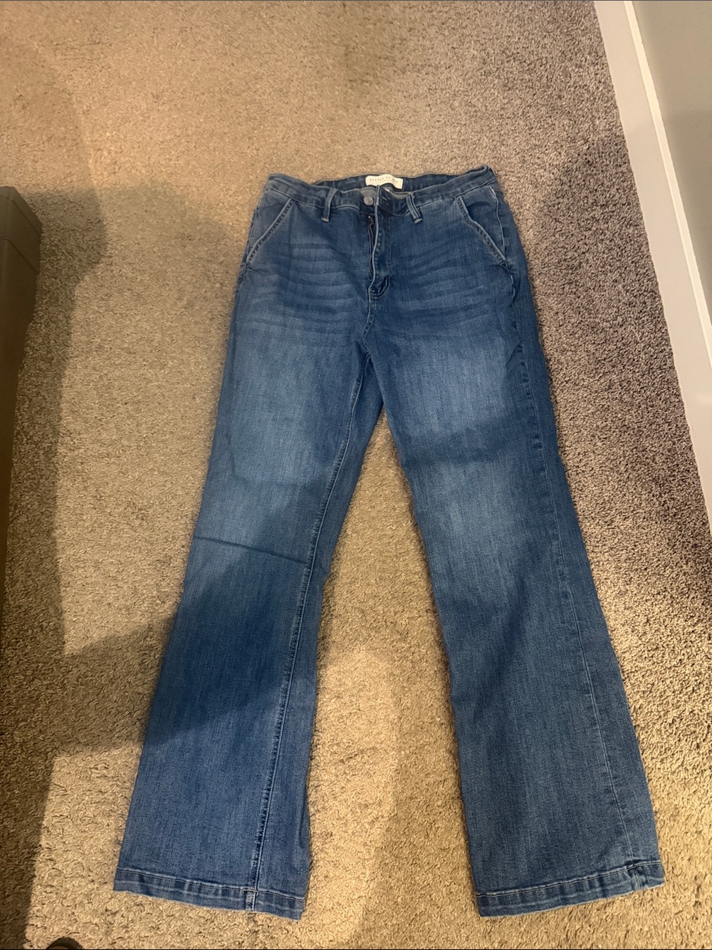 Women's Denim Wide-Leg Flare Jeans in Medium Blue. Bridge by GLY. NWOT